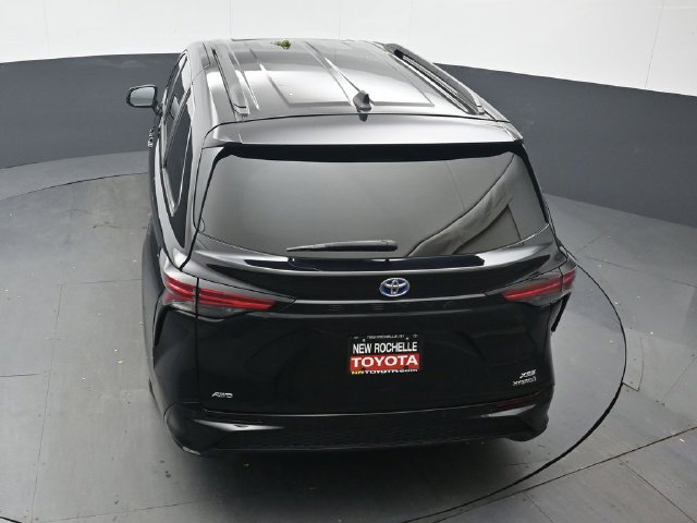 Used 2023 Toyota Sienna XSE w/ XSE Plus Package AWD/4WD image 40