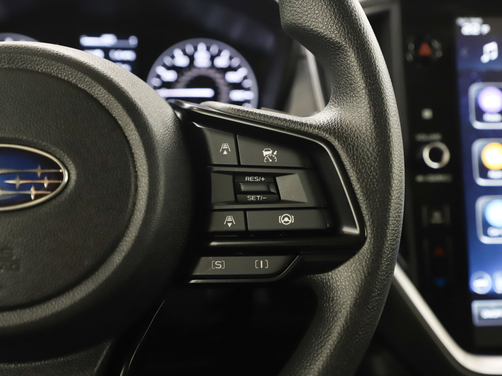 Used 2024 Subaru Crosstrek 2.0i Premium image 27