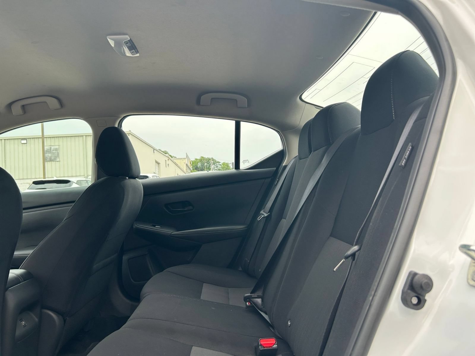 Used 2025 Nissan Sentra SV FWD image 21