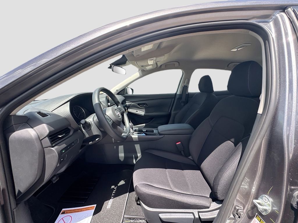 Used 2025 Nissan Sentra S FWD image 19