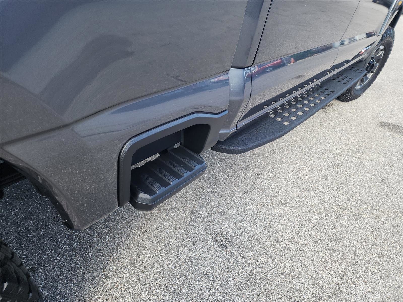 Used 2023 Ford F250 Platinum w/ Tremor Off-Road Package image 23