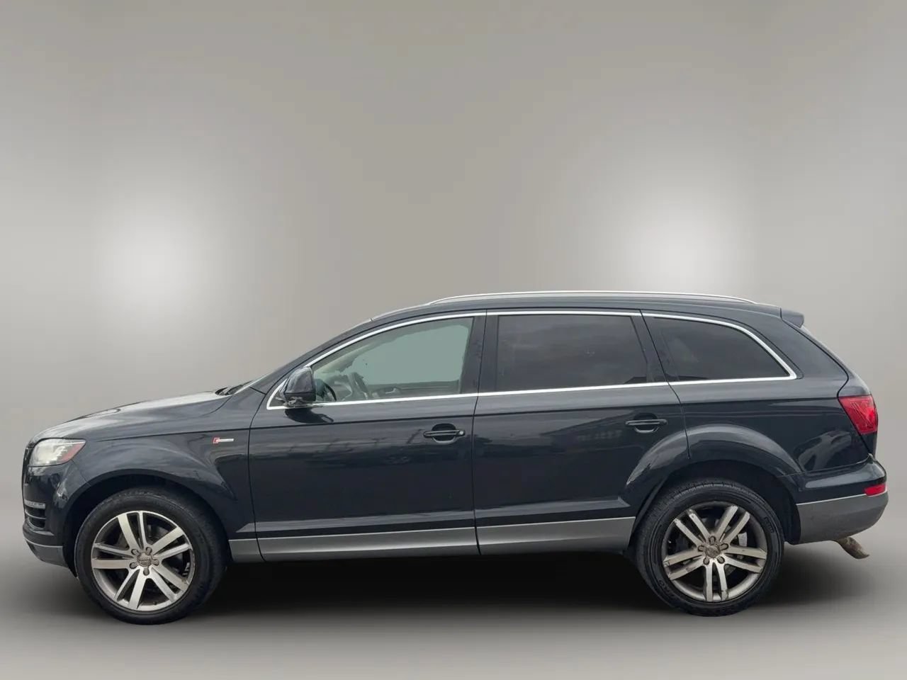 Used 2011 Audi Q7 3.0T Premium Plus AWD/4WD image 3