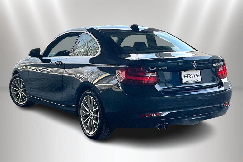 Used 2015 BMW 228i xDrive Coupe image 4