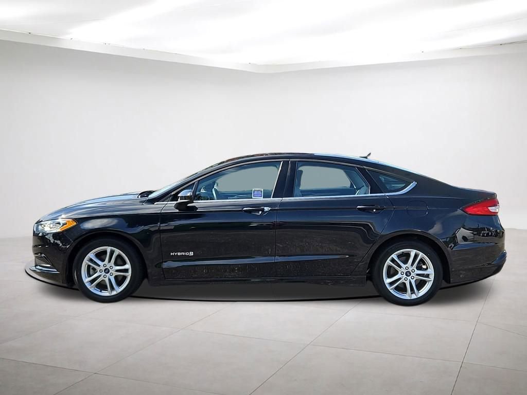 Used 2018 Ford Fusion S image 4