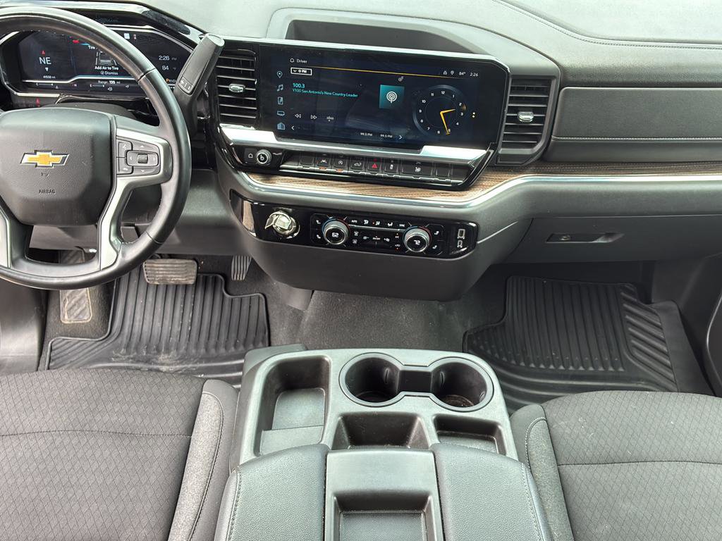 Used 2023 Chevrolet Silverado 1500 LT RWD image 32
