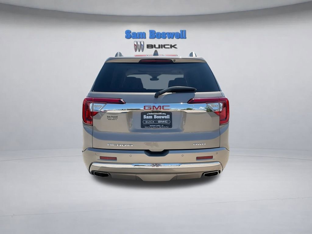 Used 2023 GMC Acadia Denali w/ Denali Ultimate Package image 8