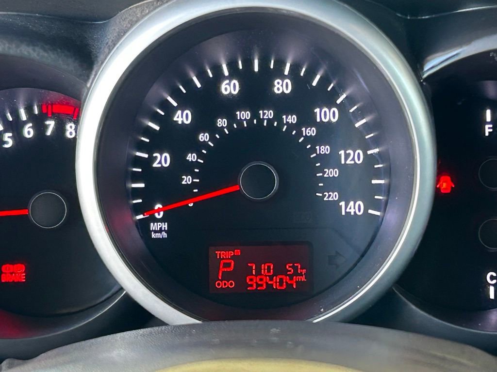 Used 2013 Kia Soul + w/ Audio Pkg FWD image 18