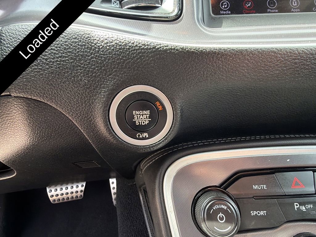 Used 2020 Dodge Challenger R/T image 23