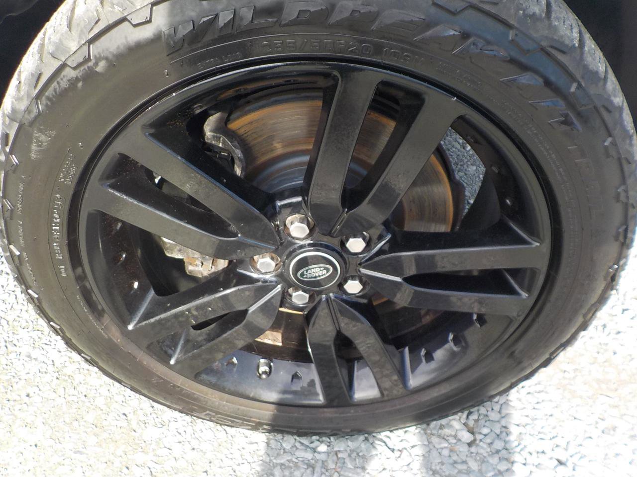Used 2015 Land Rover LR4 HSE AWD/4WD image 34