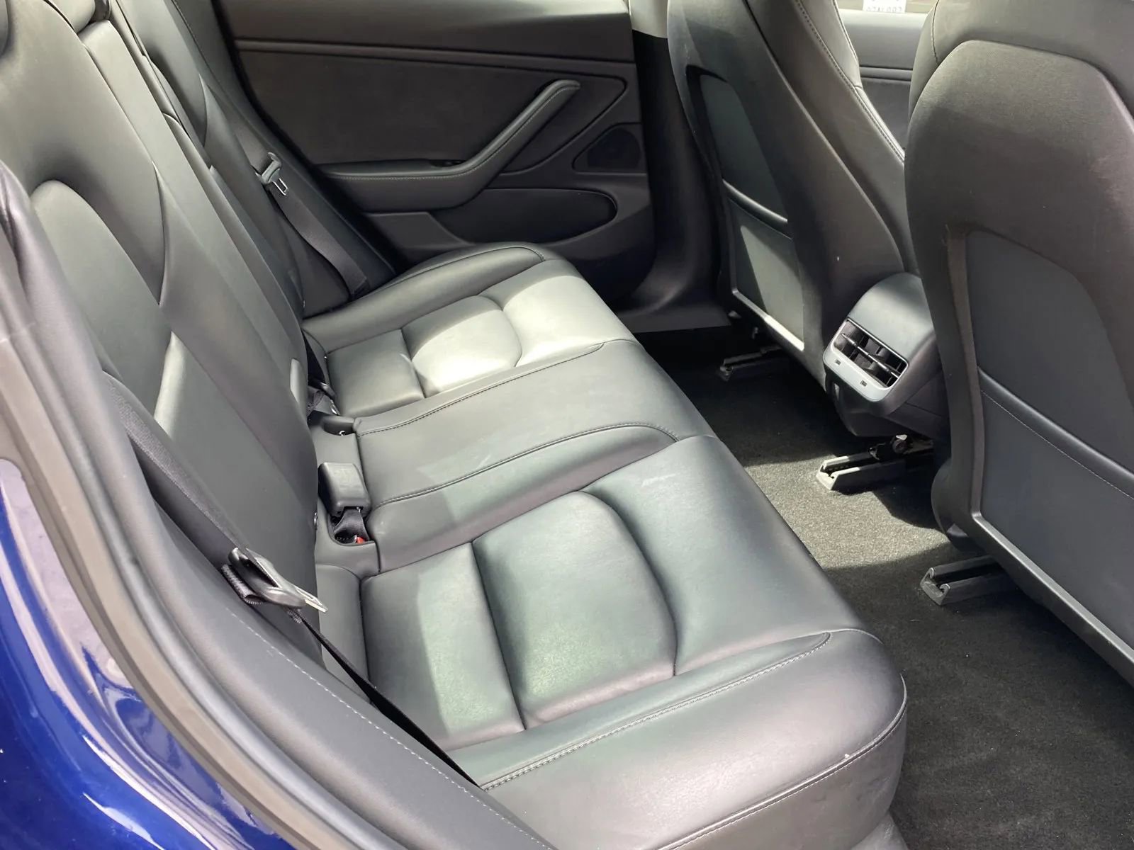 Used 2019 Tesla Model 3 image 7