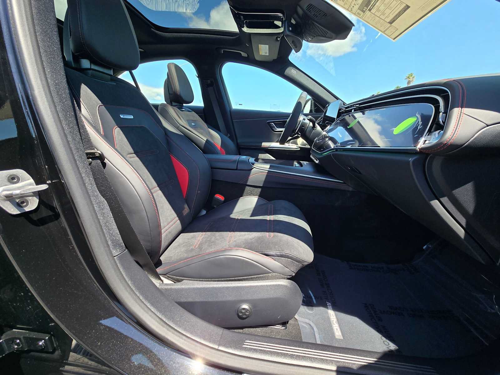 New 2026 Mercedes-Benz E 53 AMG e 4MATIC Sedan image 11