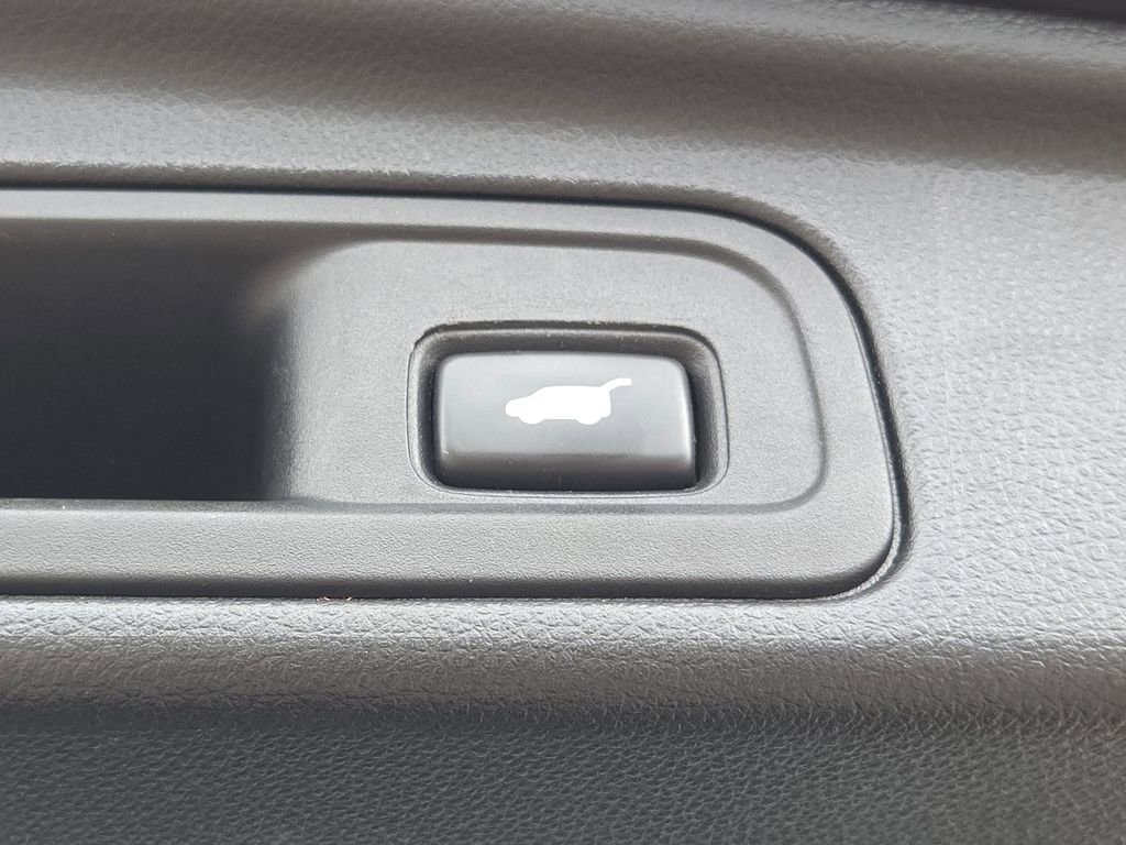 Used 2021 Honda Pilot Black Edition image 31