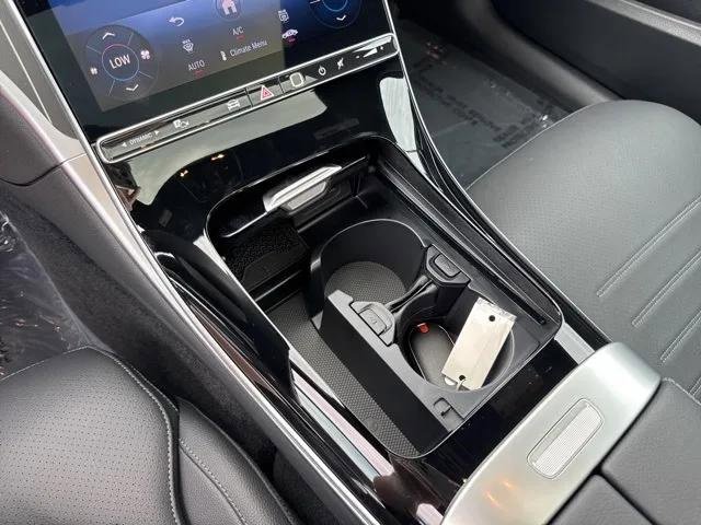 New 2025 Mercedes-Benz C 300 4MATIC Sedan image 26