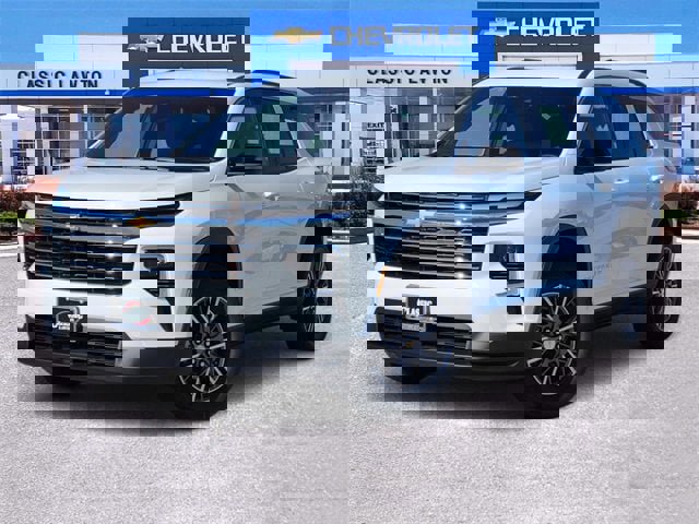 New 2026 Chevrolet Traverse LT