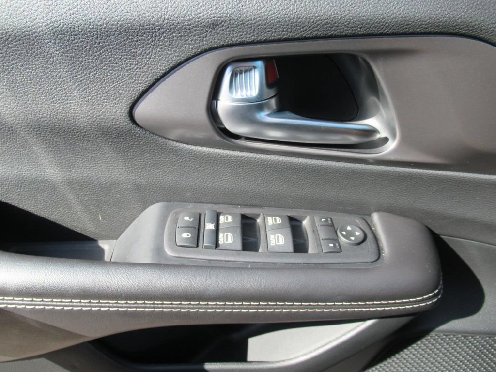 New 2026 Chrysler Voyager LX FWD image 22