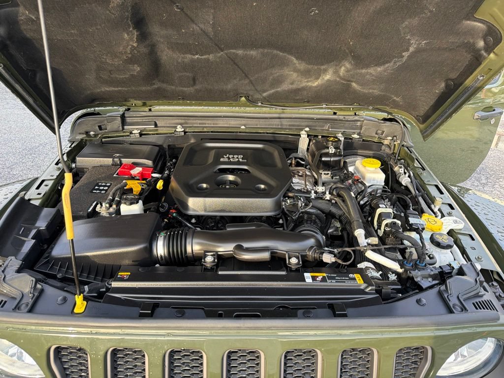 Used 2021 Jeep Wrangler Unlimited Rubicon AWD/4WD image 41