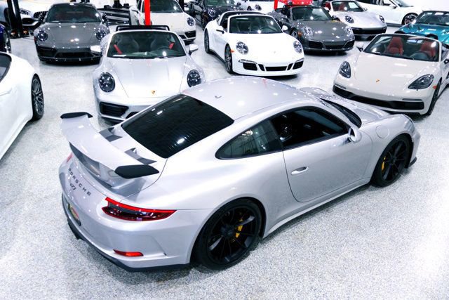 Used 2018 Porsche 911 GT3 image 10