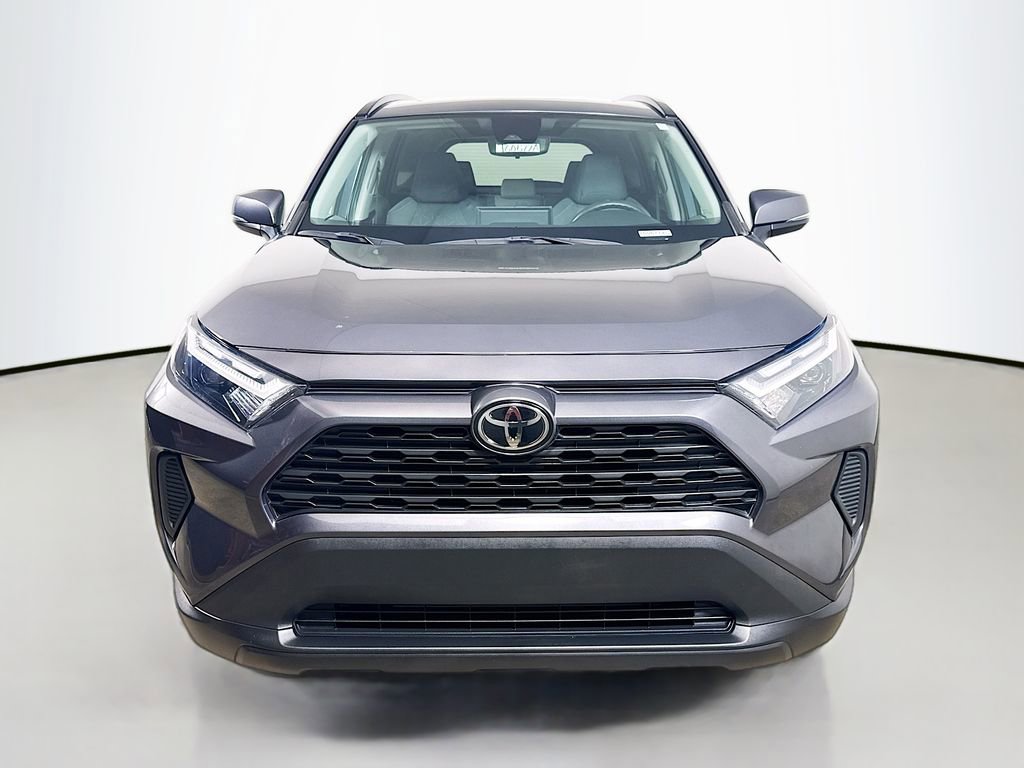 Used 2023 Toyota RAV4 XLE w/ Convenience Package image 2