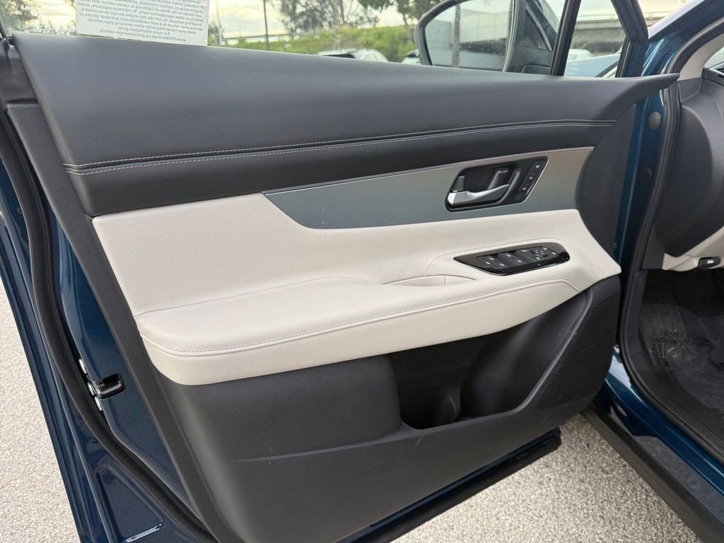 New 2026 Nissan Murano SL image 11