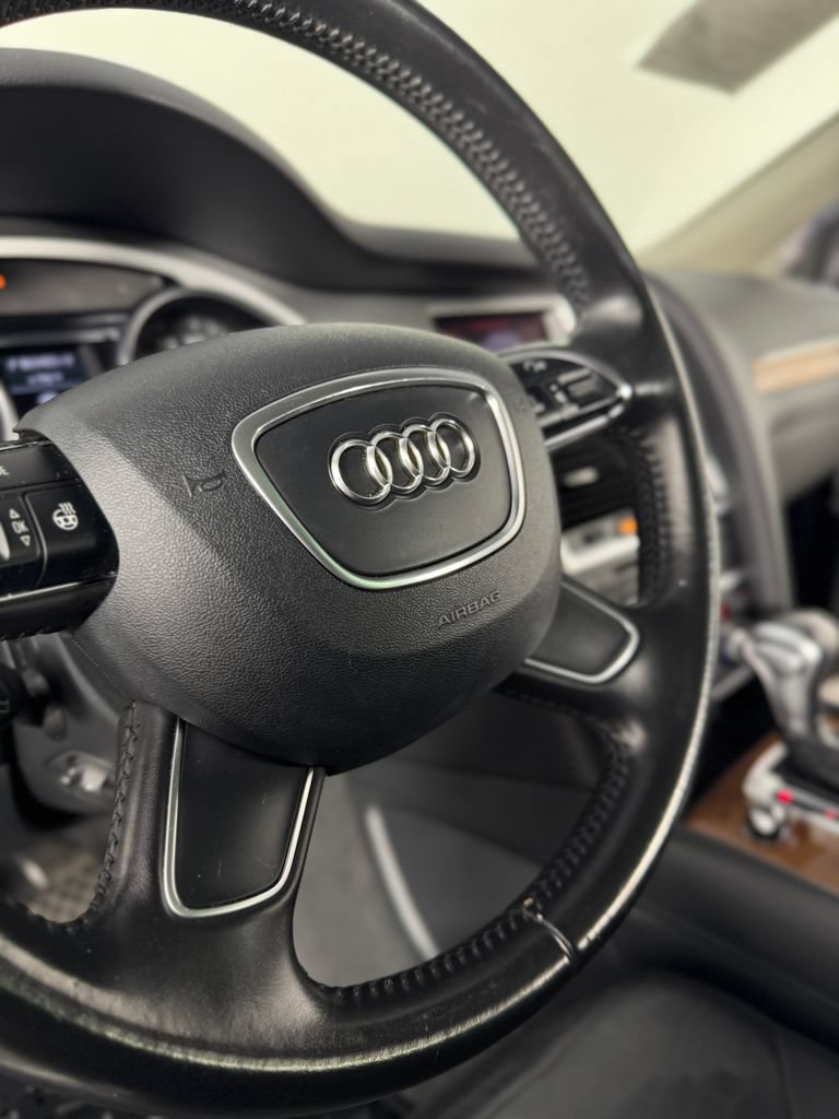 Used 2014 Audi Q7 3.0T S line Prestige AWD/4WD image 30