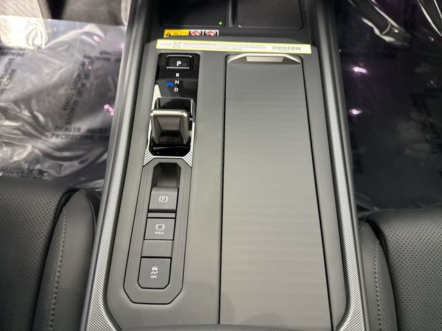 Certified 2026 Lexus ES 350e w/ Convenience Package FWD image 17