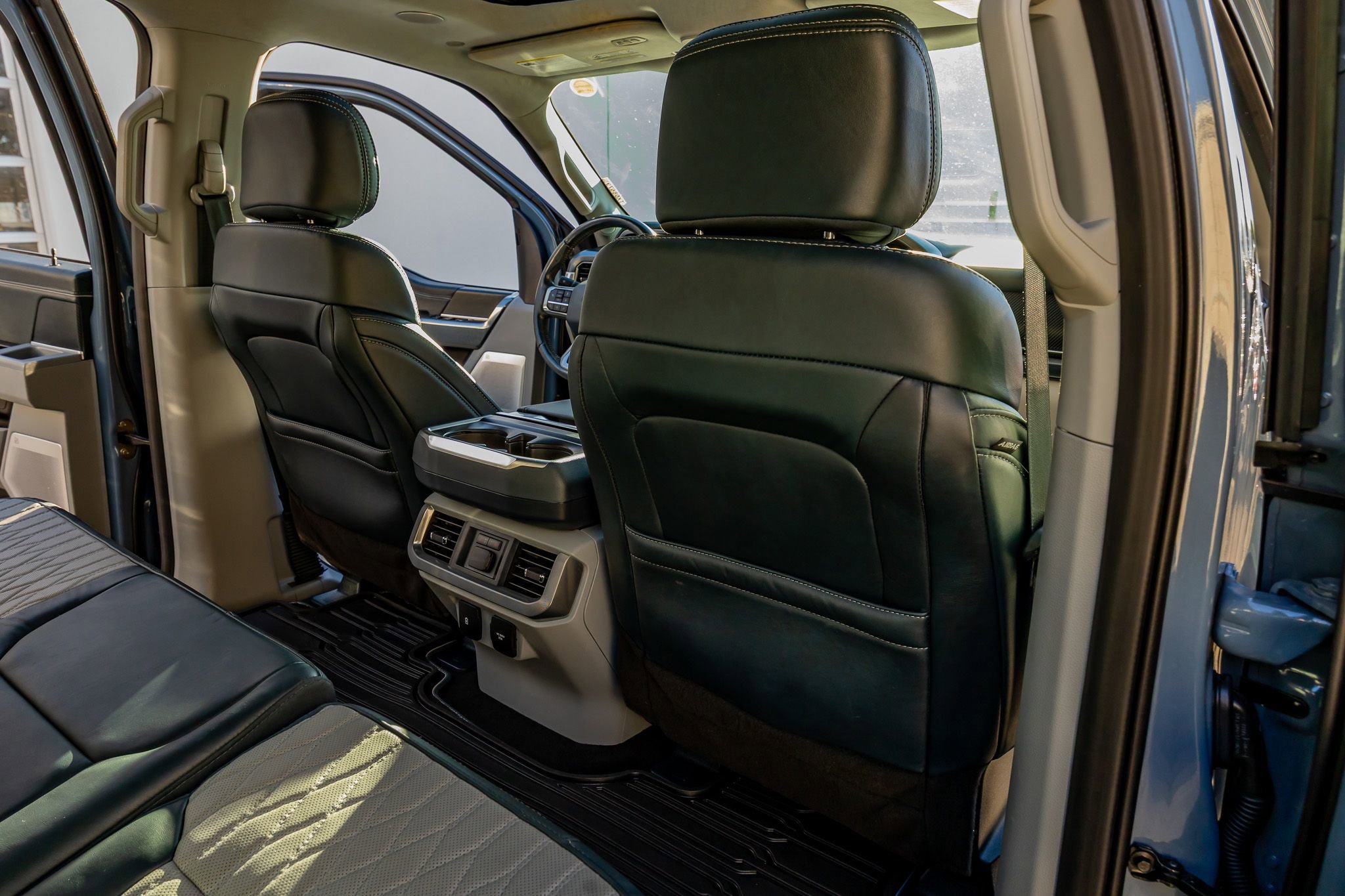 Used 2023 Ford F150 Limited AWD/4WD image 33