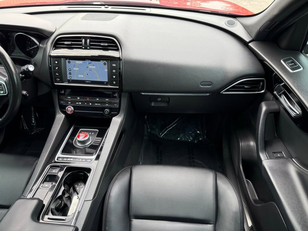Used 2018 Jaguar F-PACE Premium AWD/4WD image 29