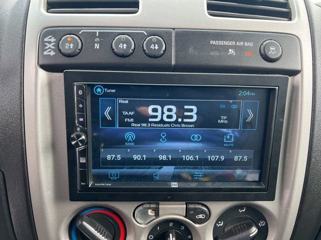 Used 2010 Chevrolet Colorado LT image 17