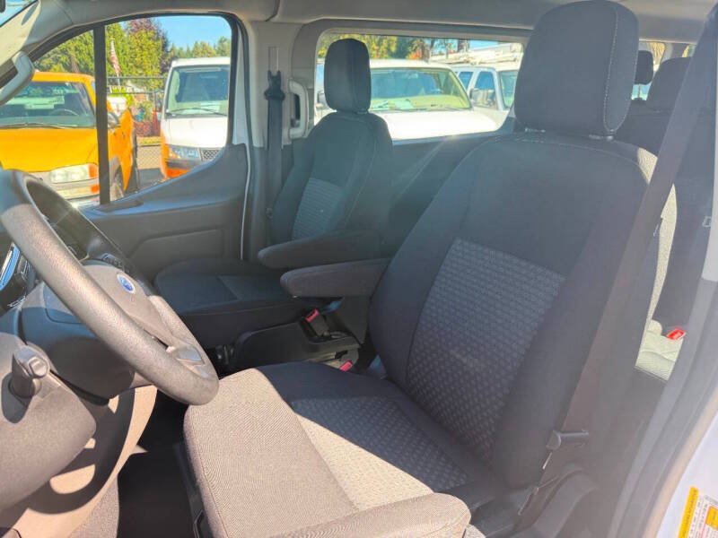 Used 2023 Ford Transit 350 XLT RWD image 16