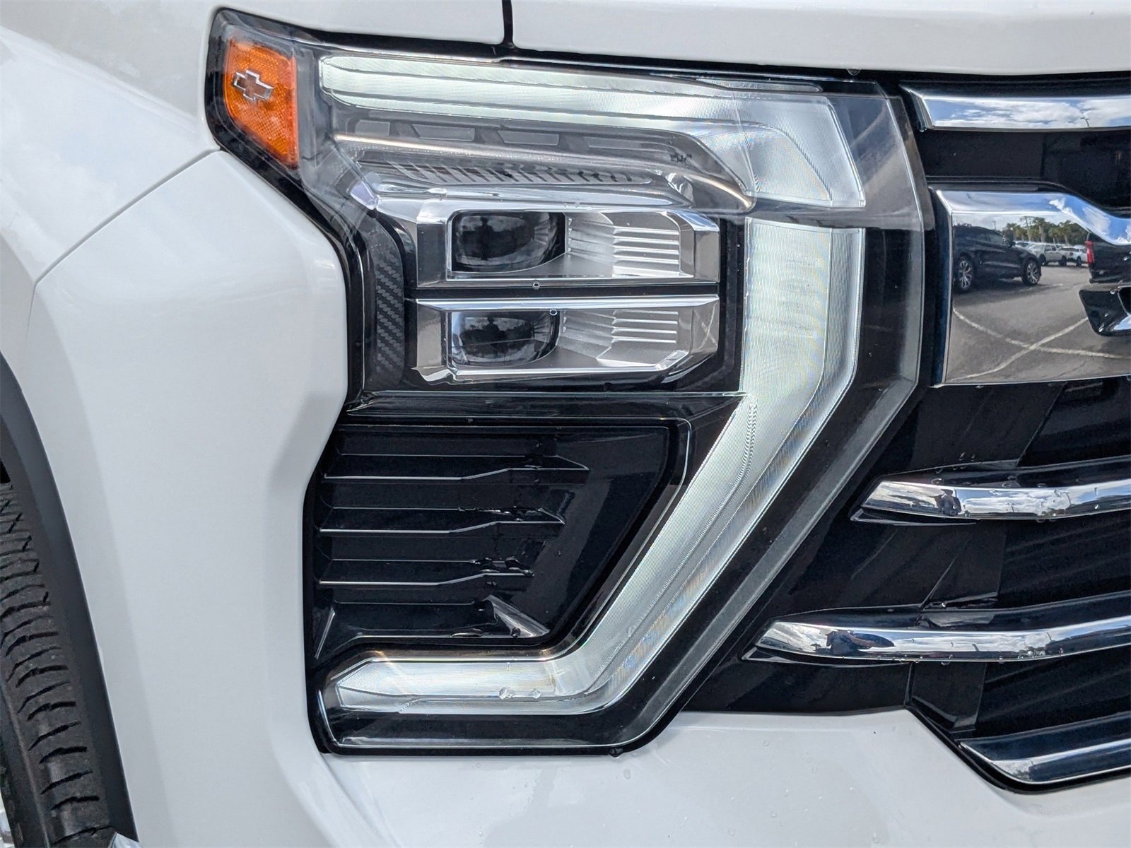 Used 2024 Chevrolet Silverado 2500 LTZ image 9