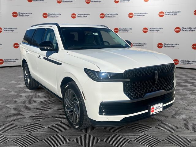 New 2026 Lincoln Navigator Reserve image 7