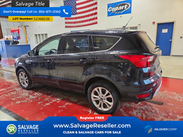 Used 2019 Ford Escape SE AWD/4WD image 3