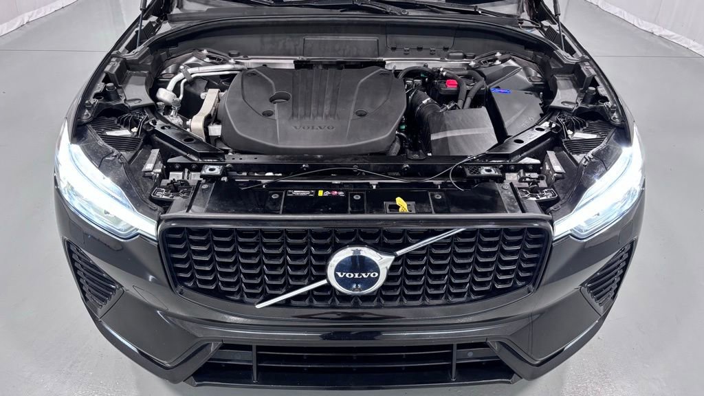 Certified 2023 Volvo XC60 B5 Plus w/ Climate Package AWD/4WD image 29