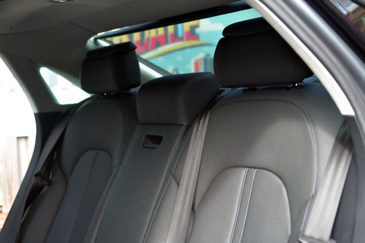 Used 2015 Audi A8 L 4.0T w/ Premium Package image 18