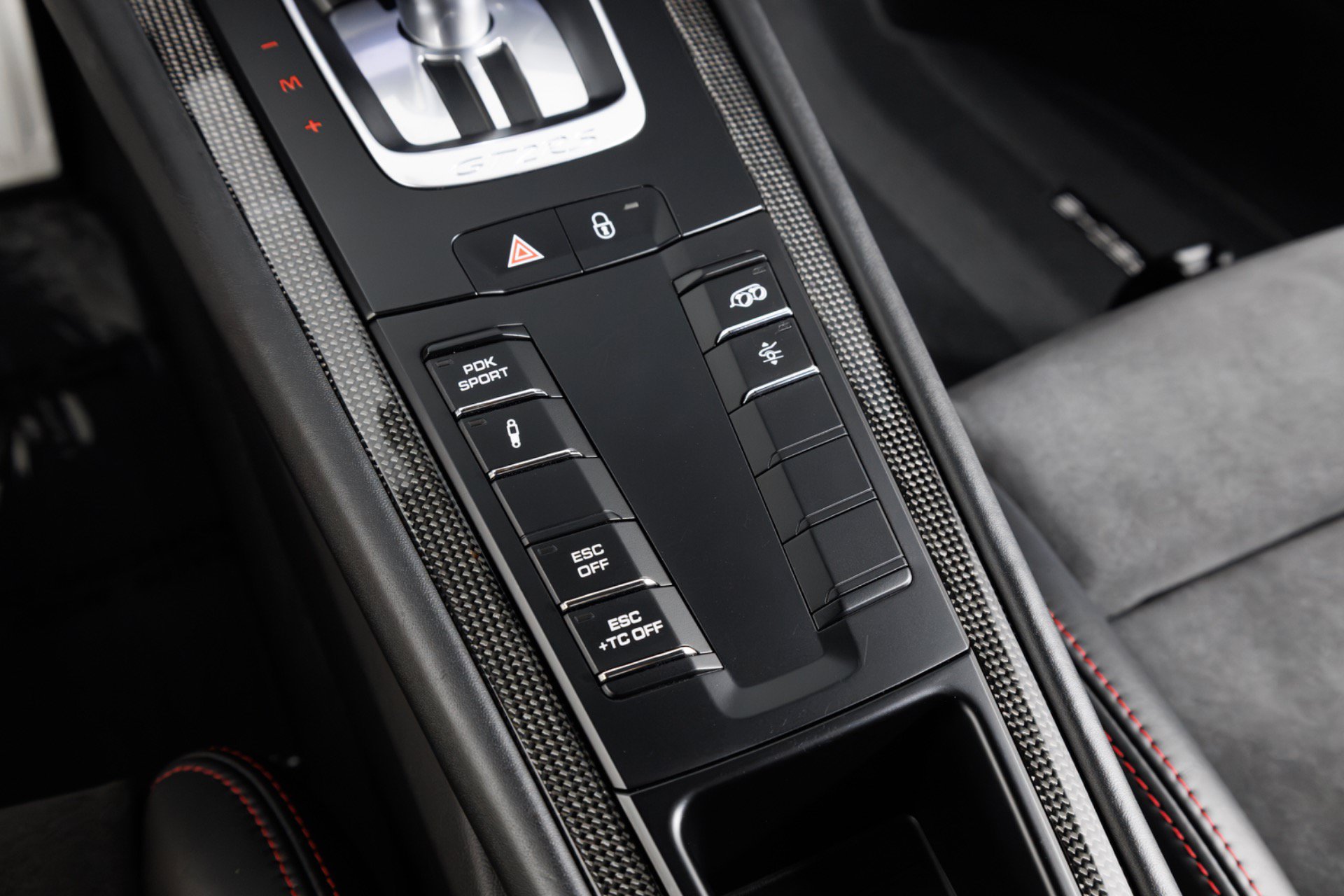 Used 2018 Porsche 911 GT2 RS RWD image 24