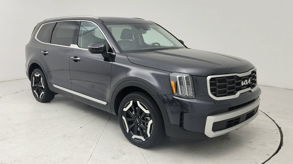 Used 2025 Kia Telluride S