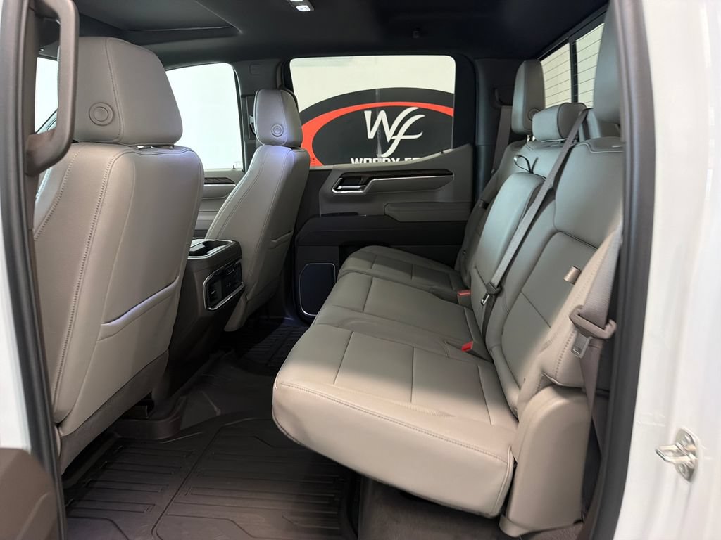 New 2026 GMC Sierra 1500 SLT w/ SLT Premium Plus Package AWD/4WD image 13