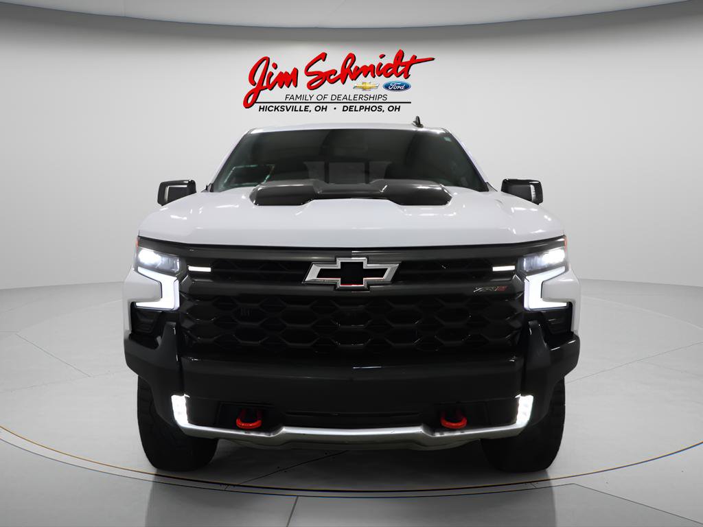 Used 2024 Chevrolet Silverado 1500 ZR2 w/ Technology Package AWD/4WD image 3