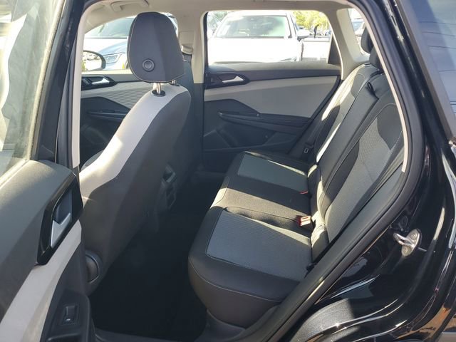 Certified 2024 Volkswagen Taos S image 9