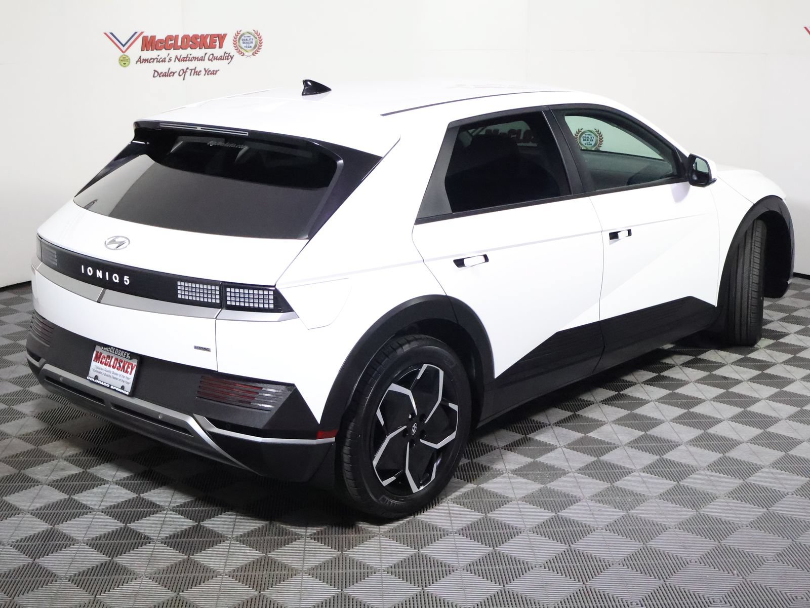 Used 2023 Hyundai Ioniq 5 SEL AWD/4WD image 4