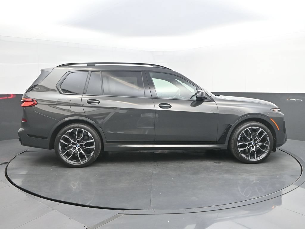 New 2027 BMW X7 M60i AWD/4WD image 8