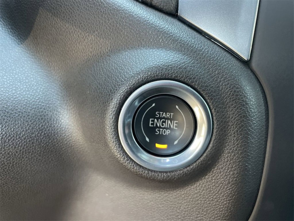 Used 2020 Chevrolet Silverado 2500 LTZ w/ LTZ Premium Package image 31