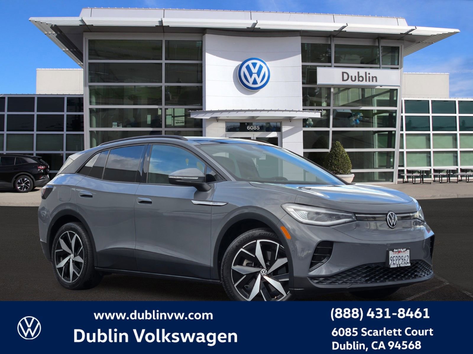 Used 2023 Volkswagen ID.4 Pro S image 1