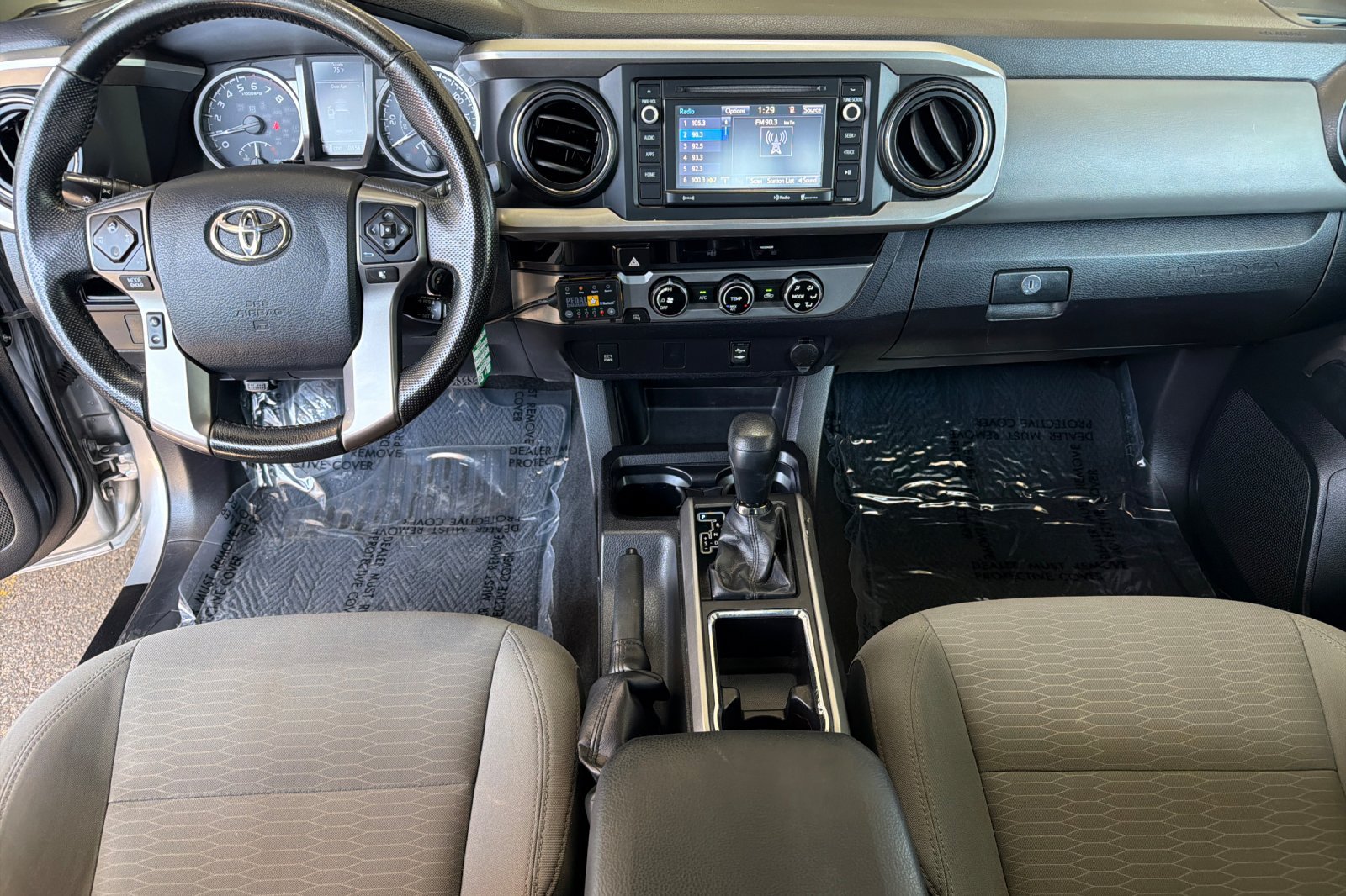 Used 2016 Toyota Tacoma SR5 RWD image 11