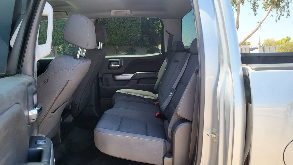 Used 2018 Chevrolet Silverado 1500 LT w/ All Star Edition AWD/4WD image 24