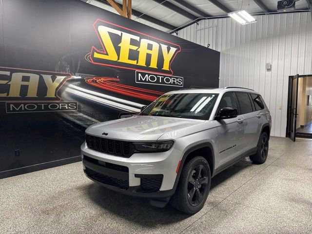 Used 2023 Jeep Grand Cherokee L Altitude