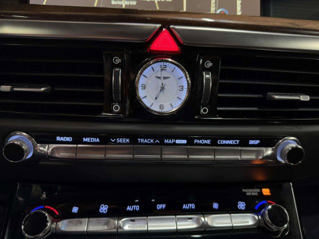 Used 2019 Genesis G90 5.0 Ultimate image 33