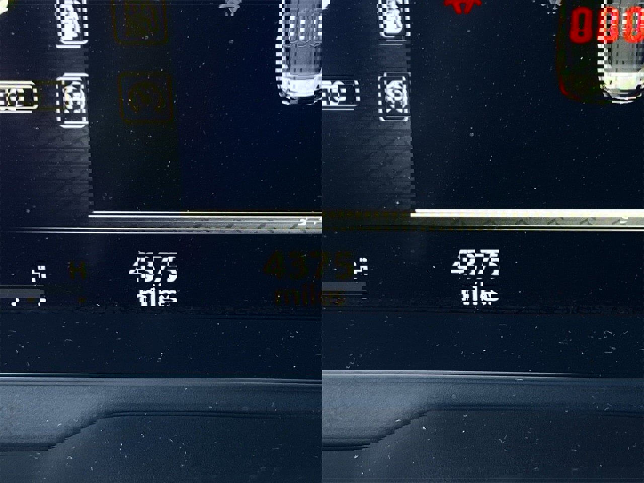 Certified 2025 Nissan Rogue SL image 12