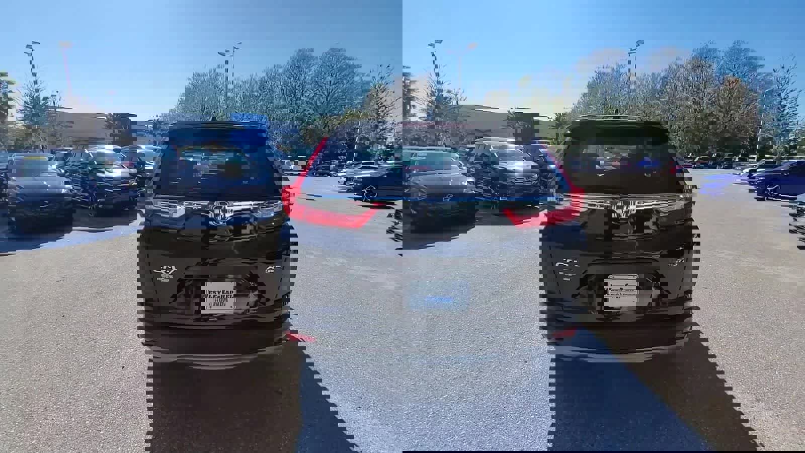 Used 2018 Honda CR-V LX image 7