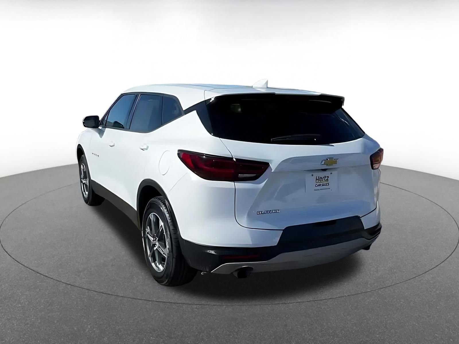 Used 2025 Chevrolet Blazer LT image 11